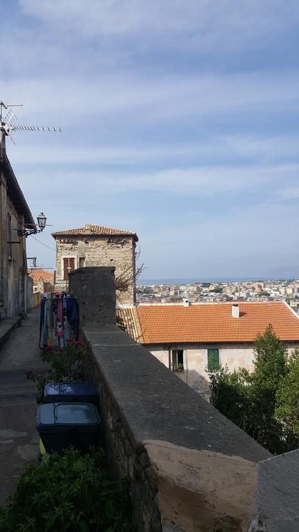 Torrione San Lorenzo I Terracina Εξωτερικό φωτογραφία