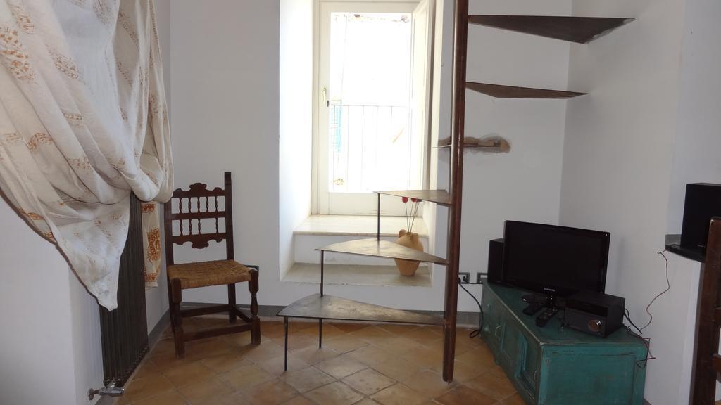 Torrione San Lorenzo I Terracina Εξωτερικό φωτογραφία