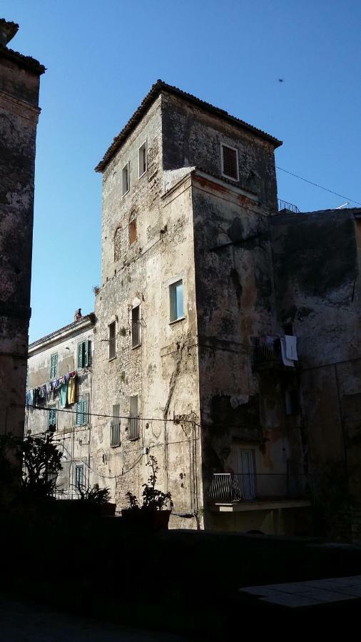 Torrione San Lorenzo I Terracina Εξωτερικό φωτογραφία